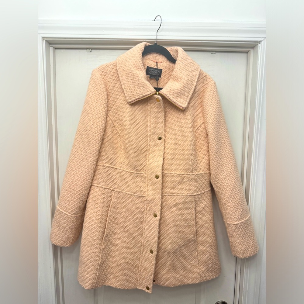 Pale pink, long sleeve coat